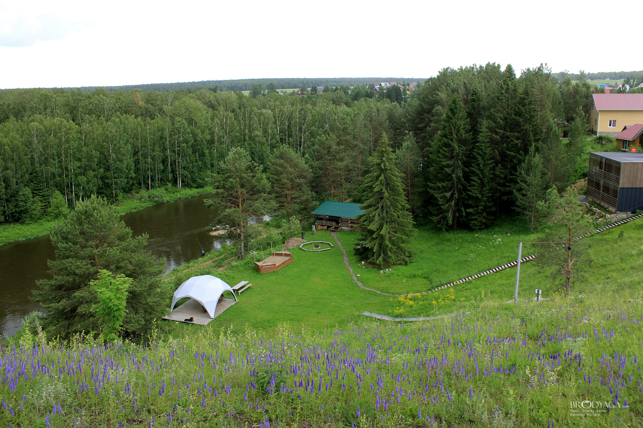 Деревня Каменка на реке Чусовой (Kamenka, Chusovaya)